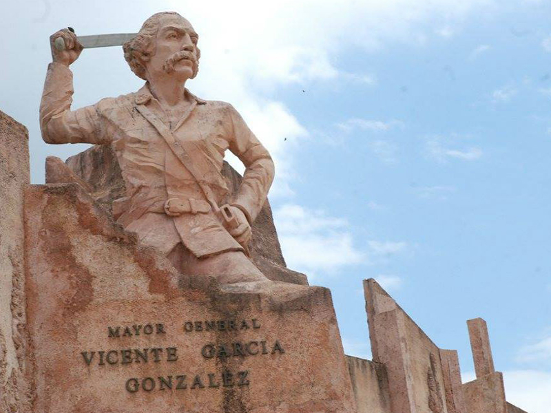 Plaza de la Revolución Mayor General Vicente García