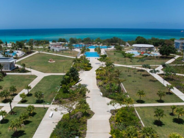 Hotel Gran Muthu Almirante Beach